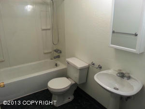 3524 E 17th Ave, Anchorage, AK 99508 photo 19