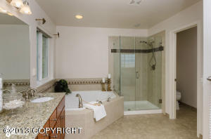 2000 Shore Dr, Anchorage, AK 99515 photo 15