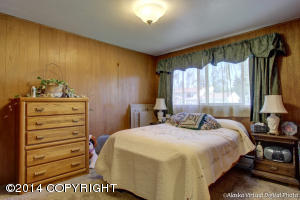 7110 E 17th Ave, Anchorage, AK 99504 photo 15