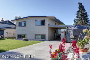 7110 E 17th Ave, Anchorage, AK 99504 photo 1