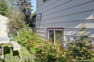 7110 E 17th Ave, Anchorage, AK 99504 photo 25
