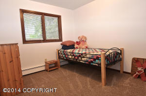 7601 Evander Dr, Anchorage, AK 99518 photo 17