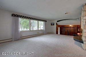 5216 E 42nd Ave, Anchorage, AK 99508 photo 7