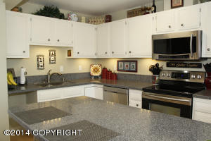 9448 Canton Loop # 153, Anchorage, AK 99515 photo 4