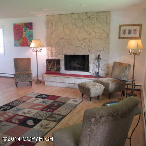 6043 E 22nd Ave, Anchorage, AK 99504 photo 4
