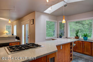 4610 Mars Dr, Anchorage, AK 99507 photo 9