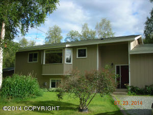 20415 Stephen Cir, Chugiak, AK 99567 photo 1