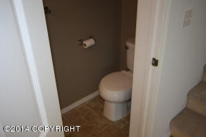 8251 Berry Patch Dr, Anchorage, AK 99502 photo 4