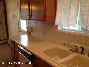 4430 E 3rd Ave, Anchorage, AK 99508 photo 10