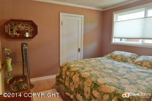 1136 E St, Anchorage, AK 99501 photo 17