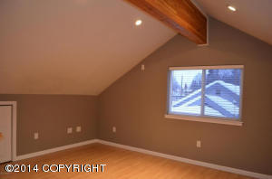 1136 E St, Anchorage, AK 99501 photo 27