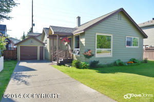1136 E St, Anchorage, AK 99501 photo 2
