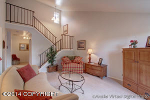 2104 Dawnlight Ct, Anchorage, AK 99501 photo 7