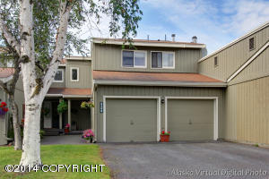 2104 Dawnlight Ct, Anchorage, AK 99501 photo 2