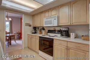 2104 Dawnlight Ct, Anchorage, AK 99501 photo 13