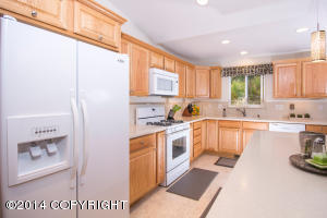 10455 Stewart Dr, Eagle River, AK 99577 photo 12