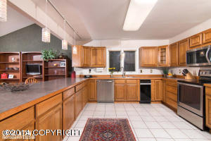9850 Prospect Dr, Anchorage, AK 99507 photo 5
