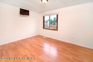 244 Creekside St, Anchorage, AK 99504 photo 12