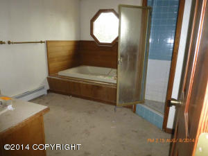 4111 Raspberry Rd, Anchorage, AK 99502 photo 13