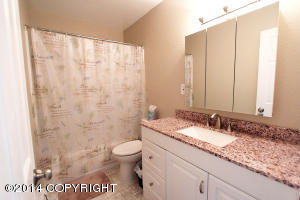 4324 E 9th Ave, Anchorage, AK 99508 photo 9