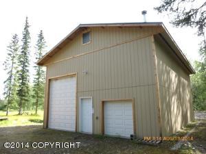 3863 Blessing Ave, North Pole, AK 99705 photo 2