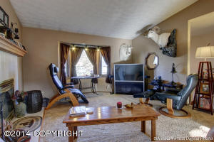 12227 Keystone Pl, Eagle River, AK 99577 photo 5