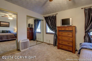 12227 Keystone Pl, Eagle River, AK 99577 photo 15