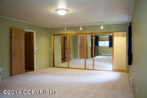 5010 Seton Cir, Anchorage, AK 99508 photo 12