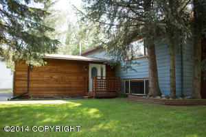 5010 Seton Cir, Anchorage, AK 99508 photo 3