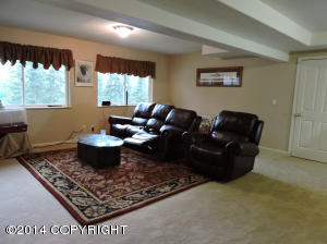 16832 Foothill Ave, Eagle River, AK 99577 photo 5
