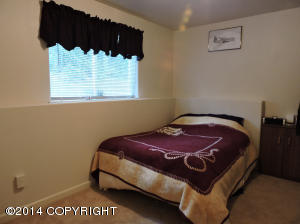 16832 Foothill Ave, Eagle River, AK 99577 photo 3