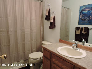 16832 Foothill Ave, Eagle River, AK 99577 photo 4