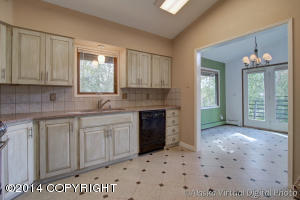 18315 Tedrow Cir, Eagle River, AK 99577 photo 5