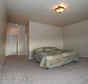 8934 Claridge Pl, Anchorage, AK 99507 photo 11