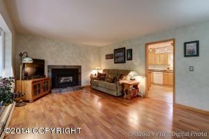 18212 Kantishna Dr, Eagle River, AK 99577 photo 5