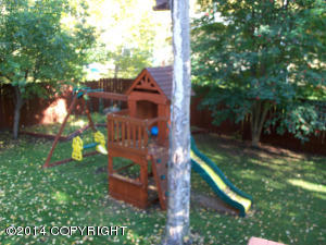 11131 Fireball St, Eagle River, AK 99577 photo 12