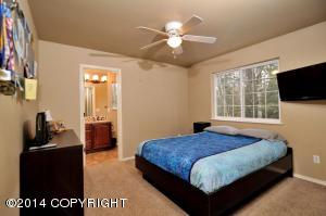 4050 Winchester Loop, Anchorage, AK 99507 photo 13