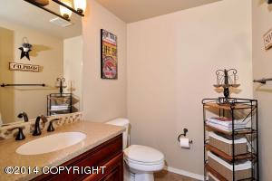 4050 Winchester Loop, Anchorage, AK 99507 photo 9