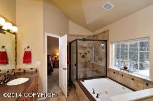 4050 Winchester Loop, Anchorage, AK 99507 photo 12