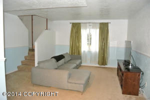 8170 Evans Cir, Anchorage, AK 99507 photo 2