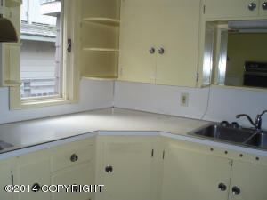 1528 E St, Anchorage, AK 99501 photo 9
