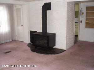 1528 E St, Anchorage, AK 99501 photo 4