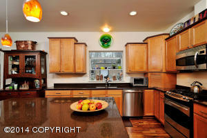 10022 Caribou St, Eagle River, AK 99577 photo 7