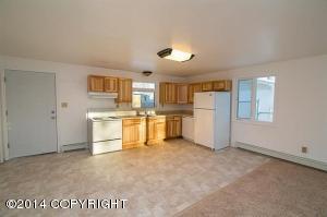 139 Eighth Ave, North Pole, AK 99705 photo 5