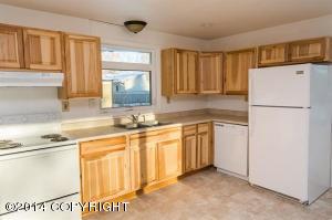 139 Eighth Ave, North Pole, AK 99705 photo 3