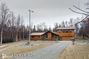 6000 E Duff Ct, Wasilla, AK 99654 photo 2