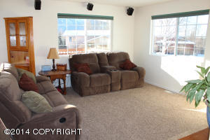 9811 Chatham Cir, Eagle River, AK 99577 photo 3