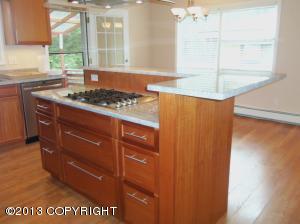 2467 Mckenzie Dr, Anchorage, AK 99517 photo 14
