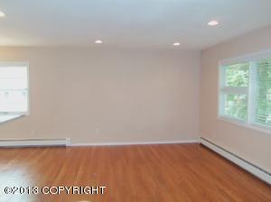2467 Mckenzie Dr, Anchorage, AK 99517 photo 9