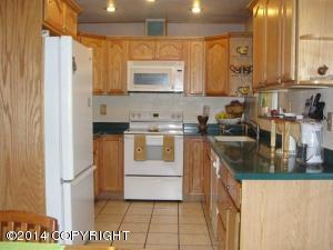 10137 Chickaloon St, Eagle River, AK 99577 photo 8